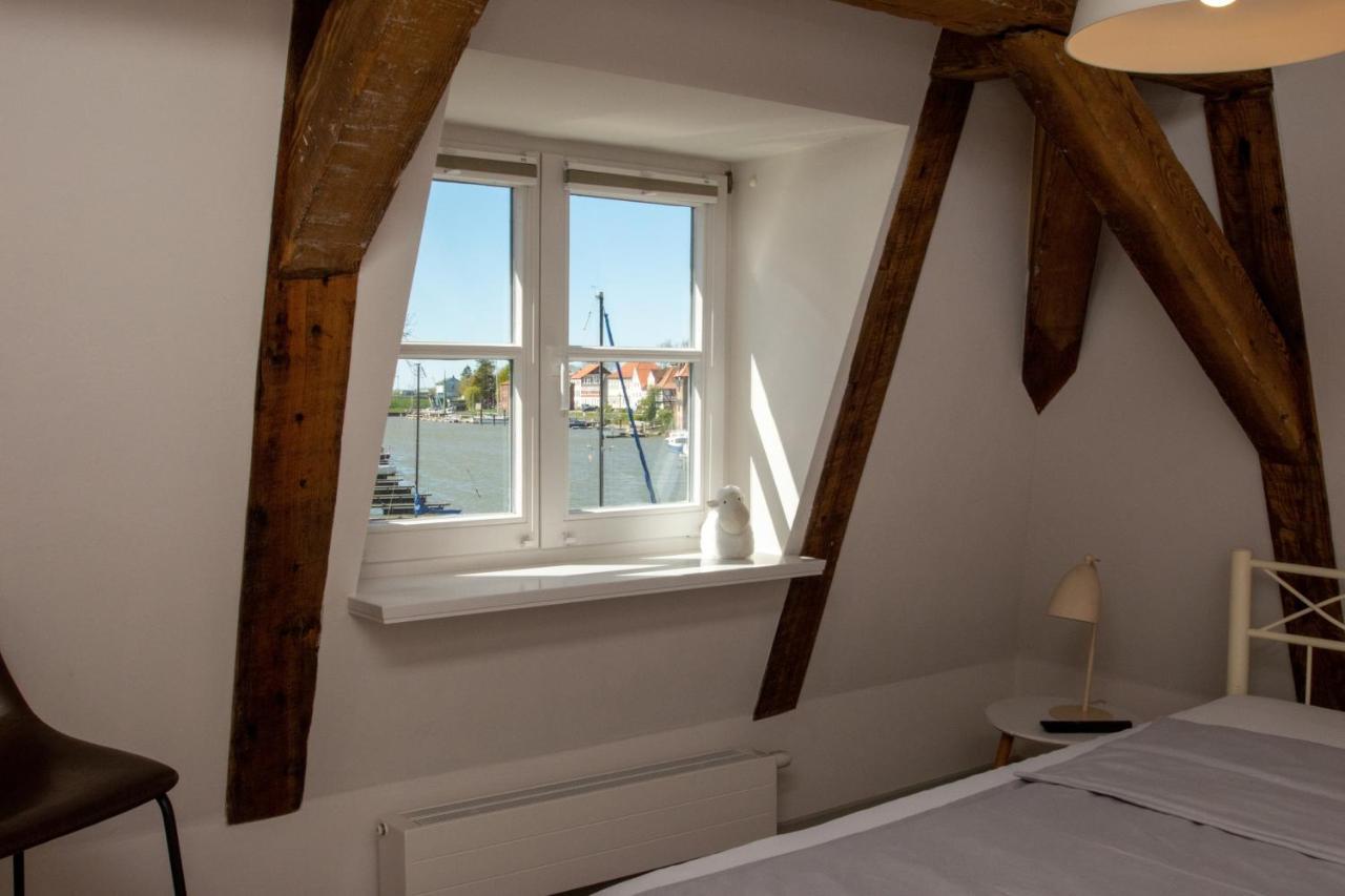 Hotel Das Brueckenhaus Glückstadt Exterior foto
